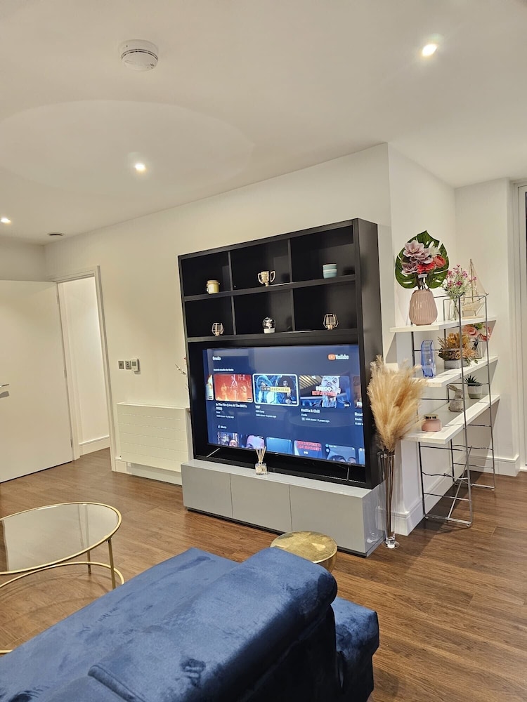 Cozy London Apartment Canary Wharf