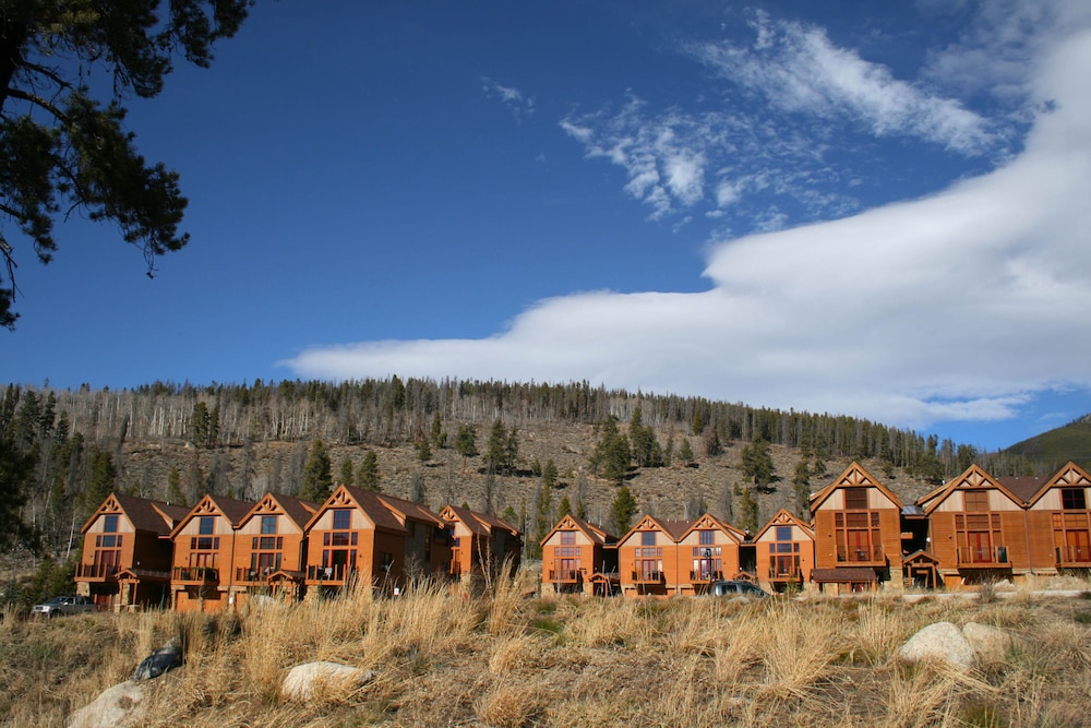Antlers Gulch 501 by SummitCove Vacation Lodging