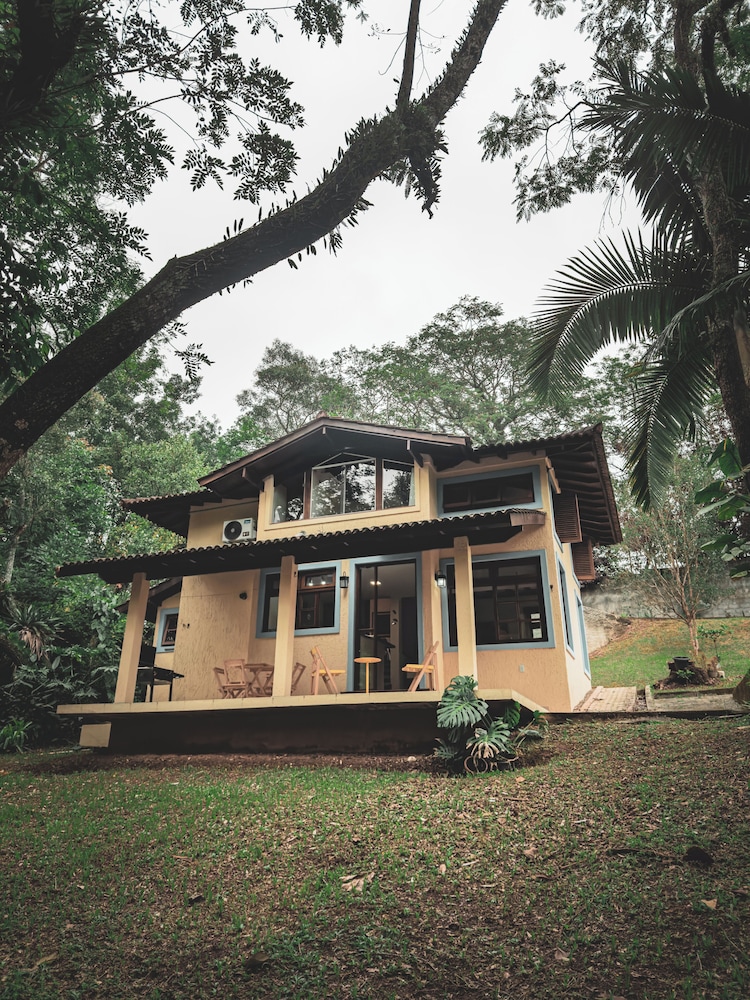 Chalé Encantador na Granja Viana