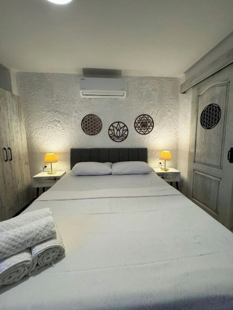Ambers Alaçatı