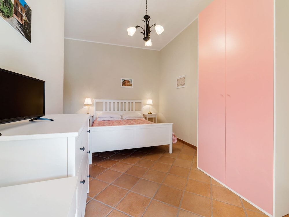 Villa With Pool Near Paestum view 5