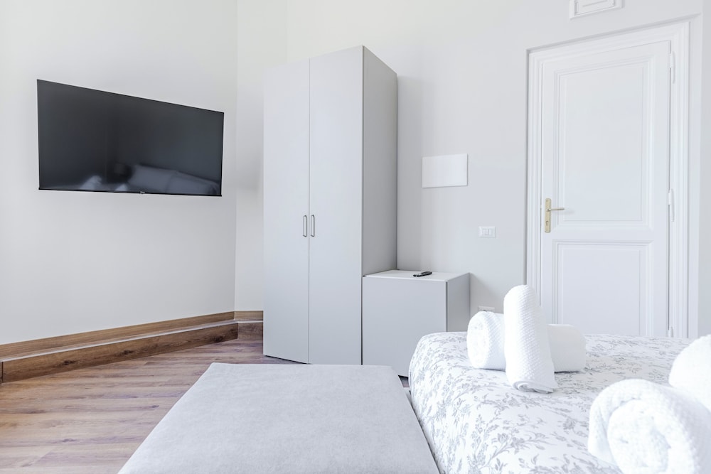 Vatican Pertusa Luxury Suites