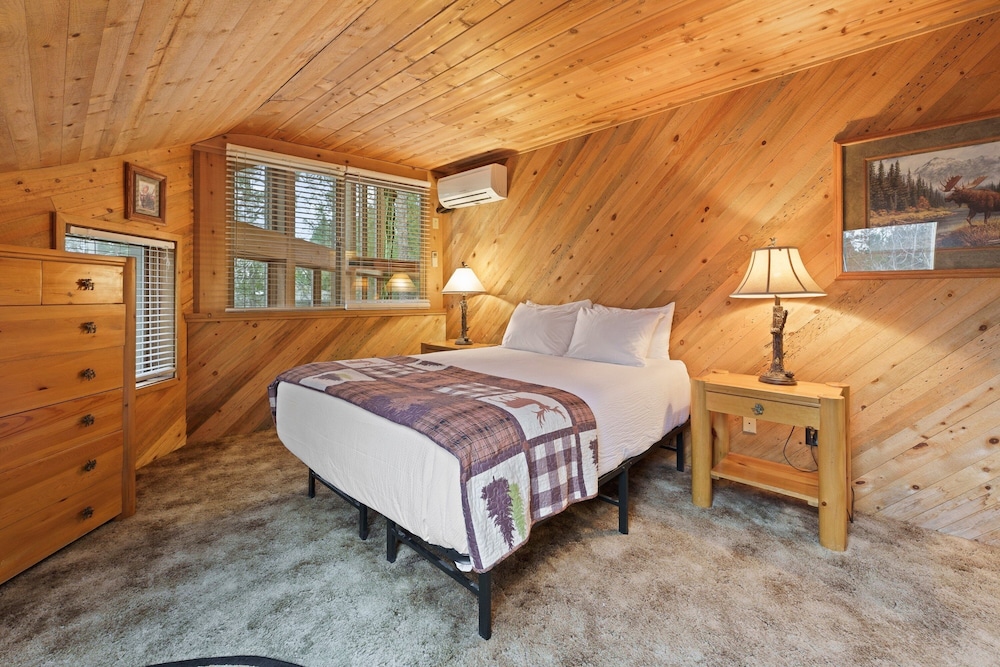 Poplar 35 5 Bedroom Home