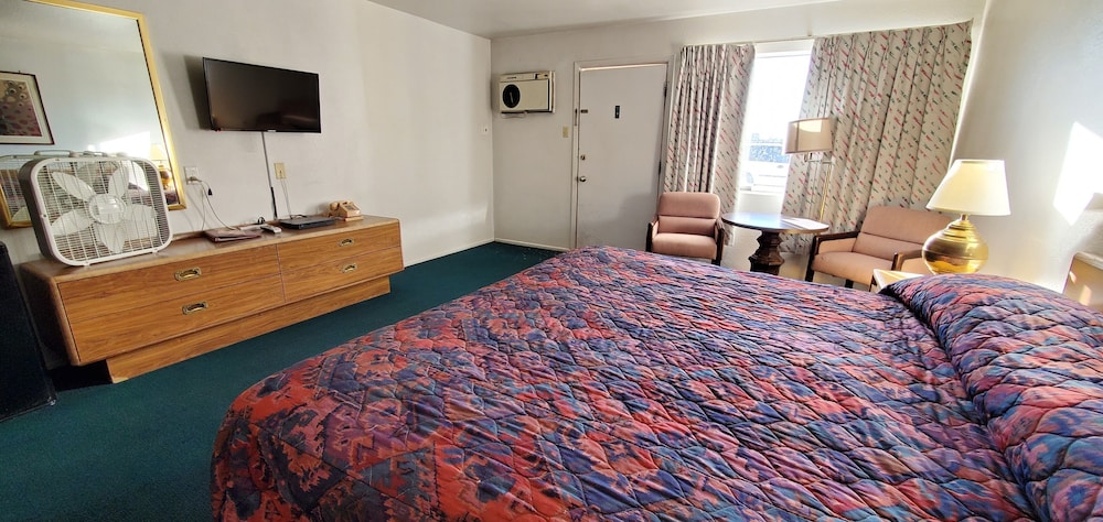 Budget Inn