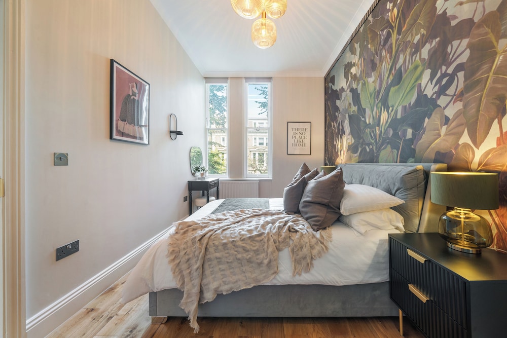 Avari Apartments - Notting Hill