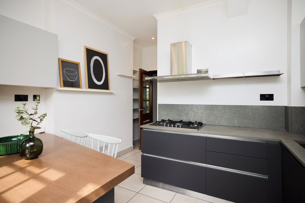 The Hampstead Hideaway