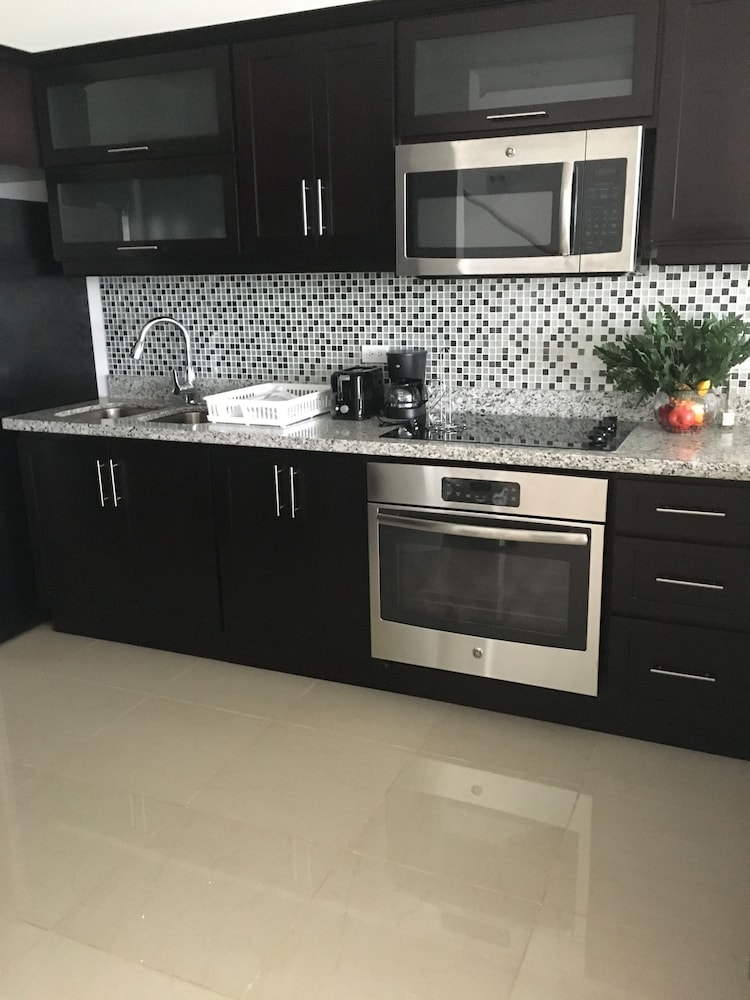 Las Yagrumas Condo Escazu