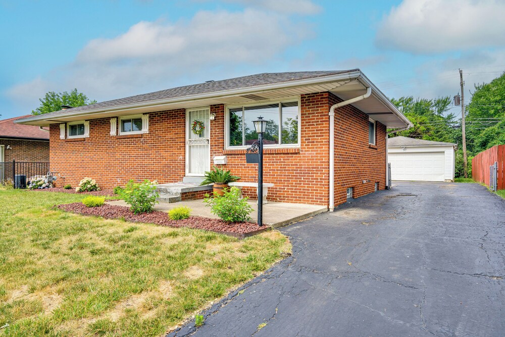 Columbus Vacation Rental, 7 Mi to Downtown!