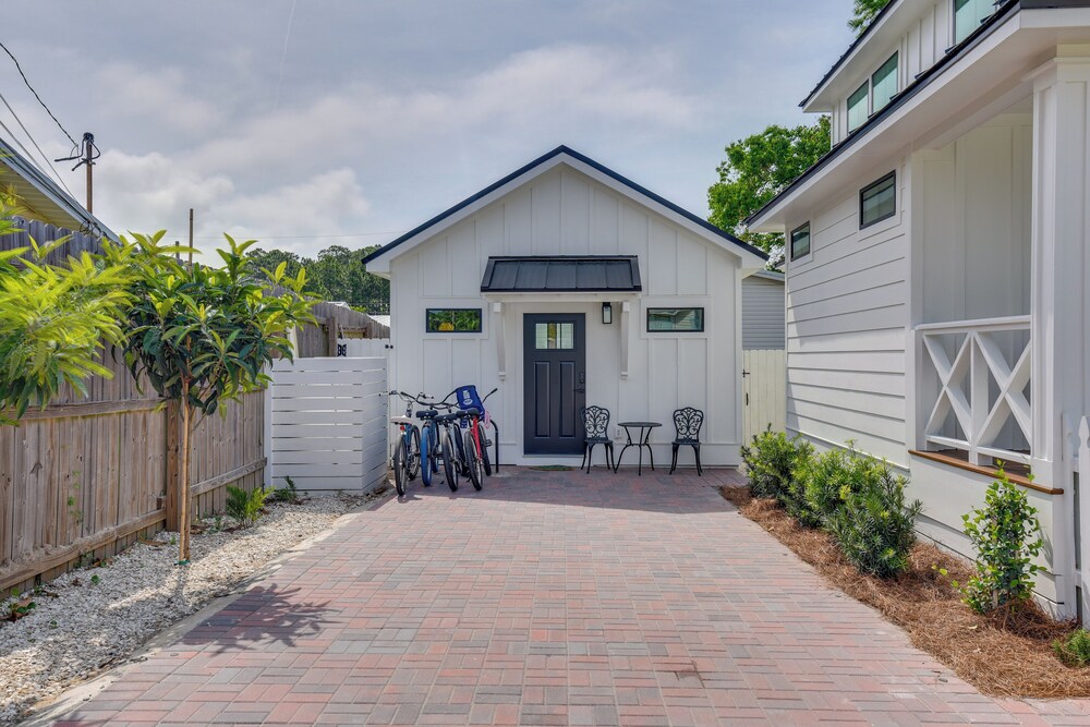 Walk to Laguna Beach: Modern Studio in Pcb!
