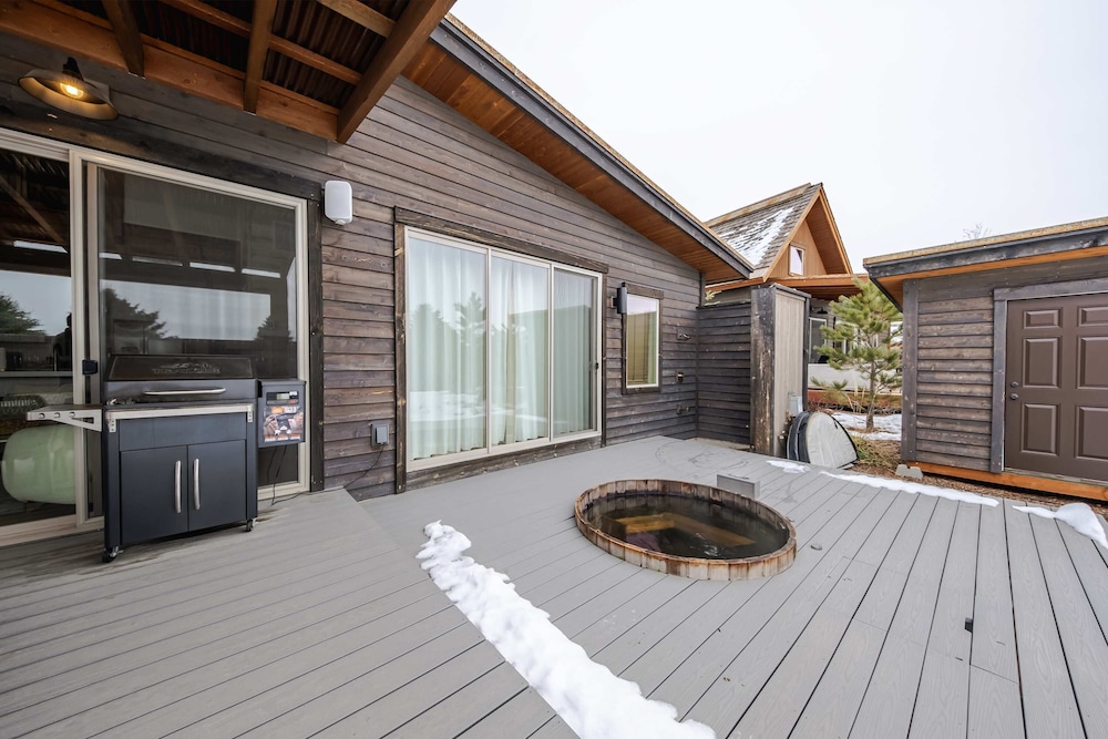 Wilderness Club Golfer's Cottage