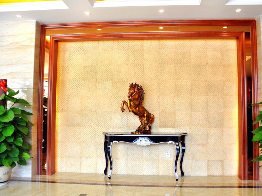 GreenTree Inn GanZhou Zhanggong District SanKang Temple RT-MART Express Hotel