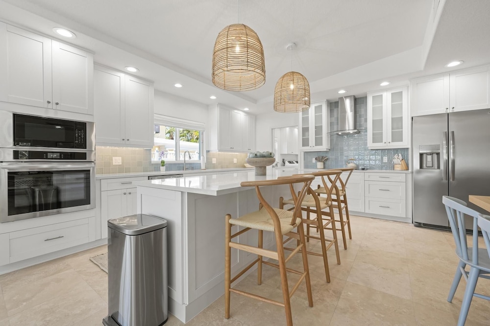 Latitude Adjustment Ami 3 Bedroom Home