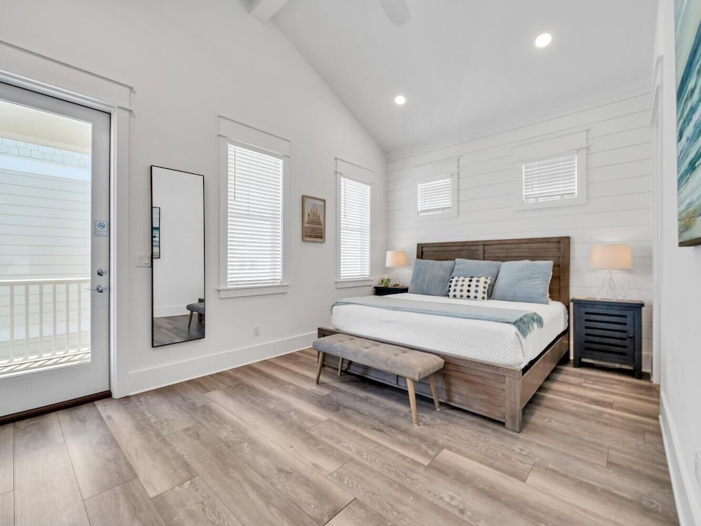 Casita Grayton