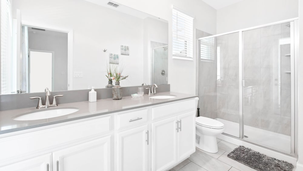Championsgate 5br Lakeview Home Pool Spa Disney