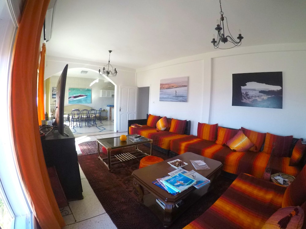 lounge