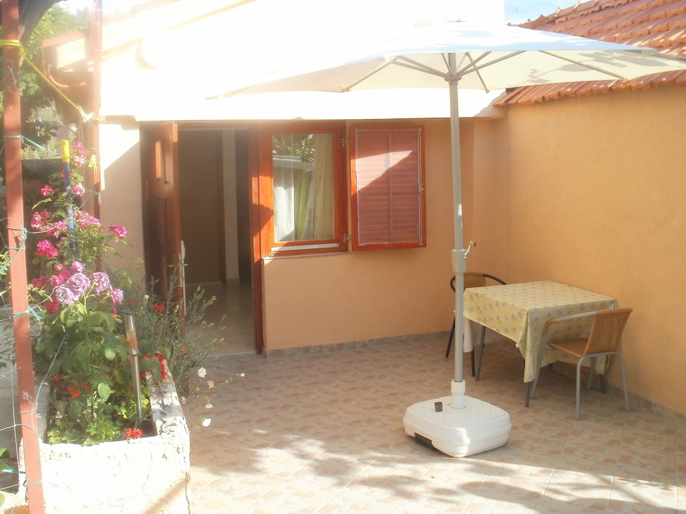 Photo 38