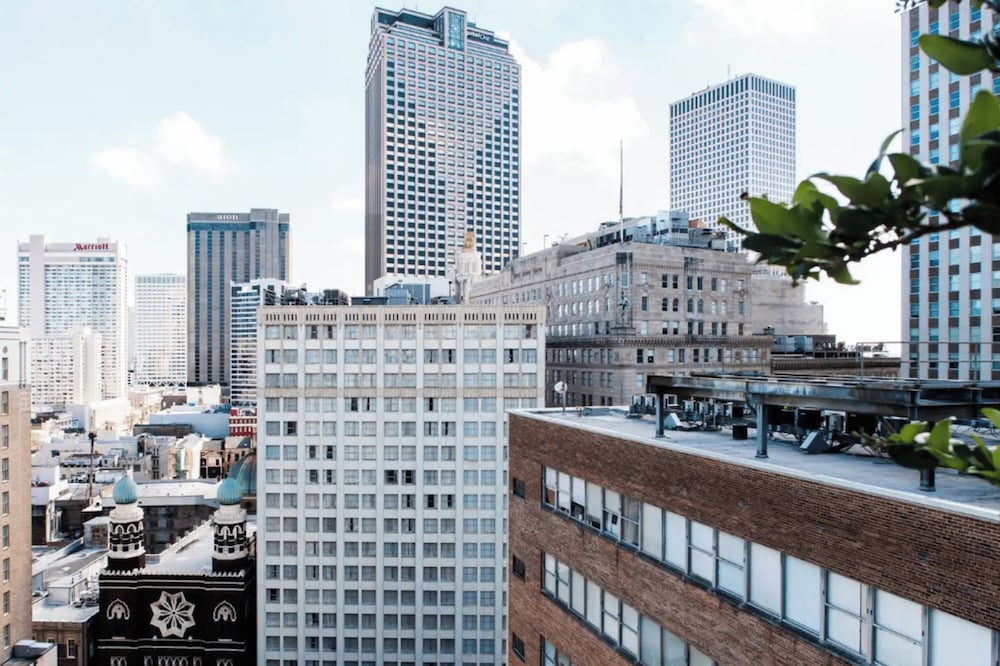 Upscale NOLA Condos - Image 1