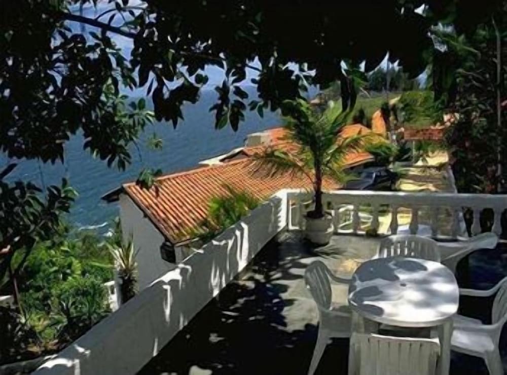 Casa & Mar Colonial