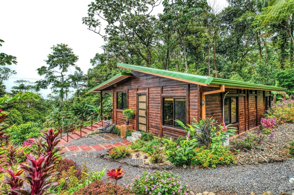 Family Home - Pura Vidaville
