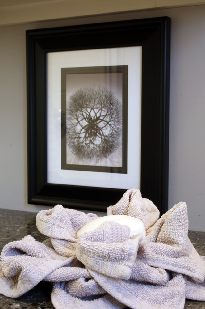 Eureka Springs Vacations - Tower House Inn - Property Image 2