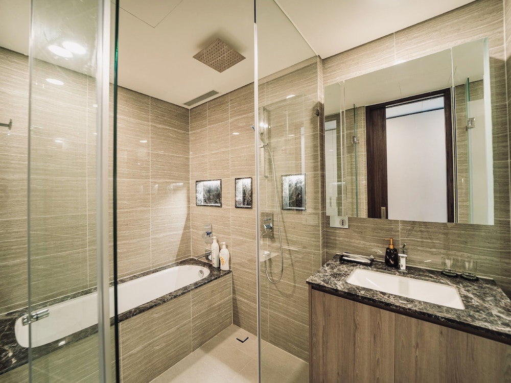 Serenity Luxury Private Pool Villas - Free One Way Airport Shuttle