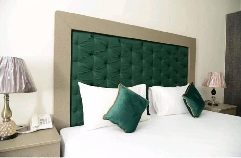 Executive Inn Guest House