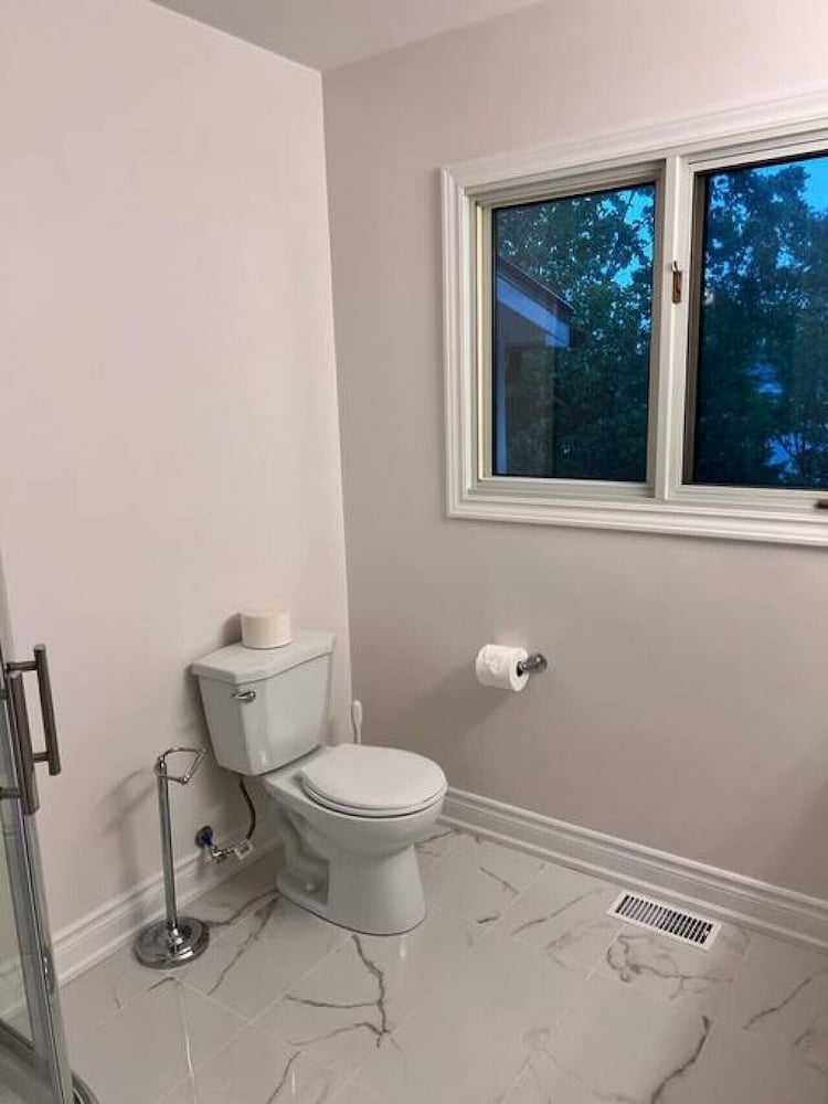 Marmora Hideaway - Peaceful Cottage w Wi-fi Clearwater