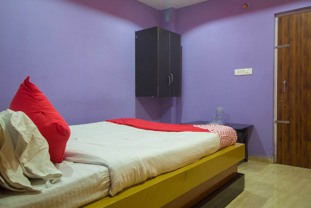 OYO 10462 Smriti Guest House