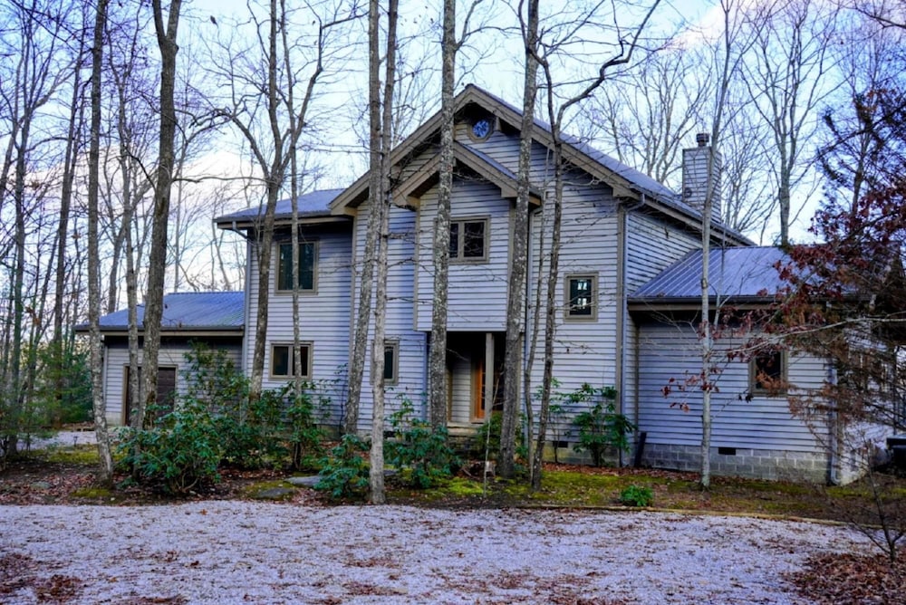 The Cabin by the Bluff view 5