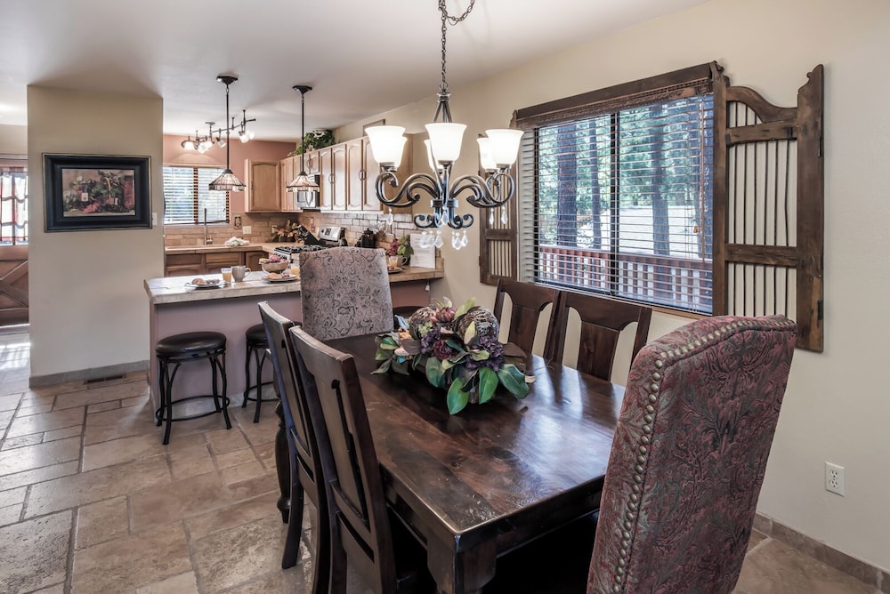 Sierra's Grace by Ruidoso Vacation Rentals