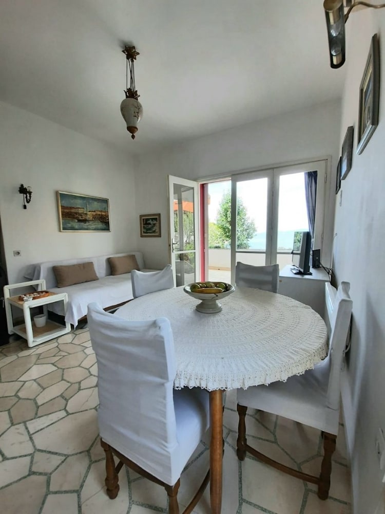 Elena - sea View - A1 view 4