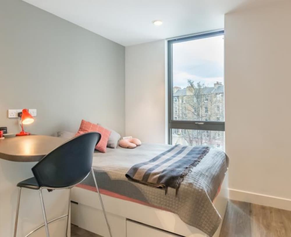 Hashtag Edinburgh Elliott House view 3