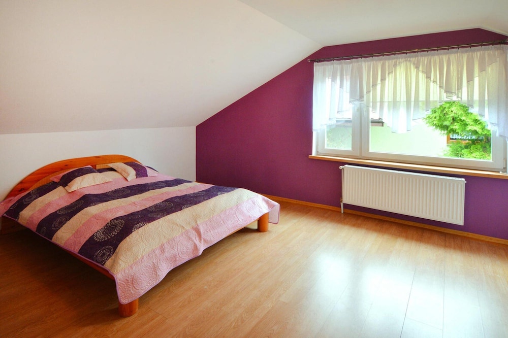 Spacious Cottage, Idyllic Right on the Lake, Spore view 2