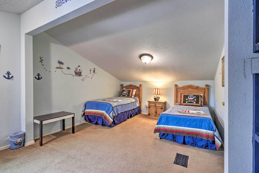 Lakefront Home w/ Point Venture Golf Access! - Property Image 28