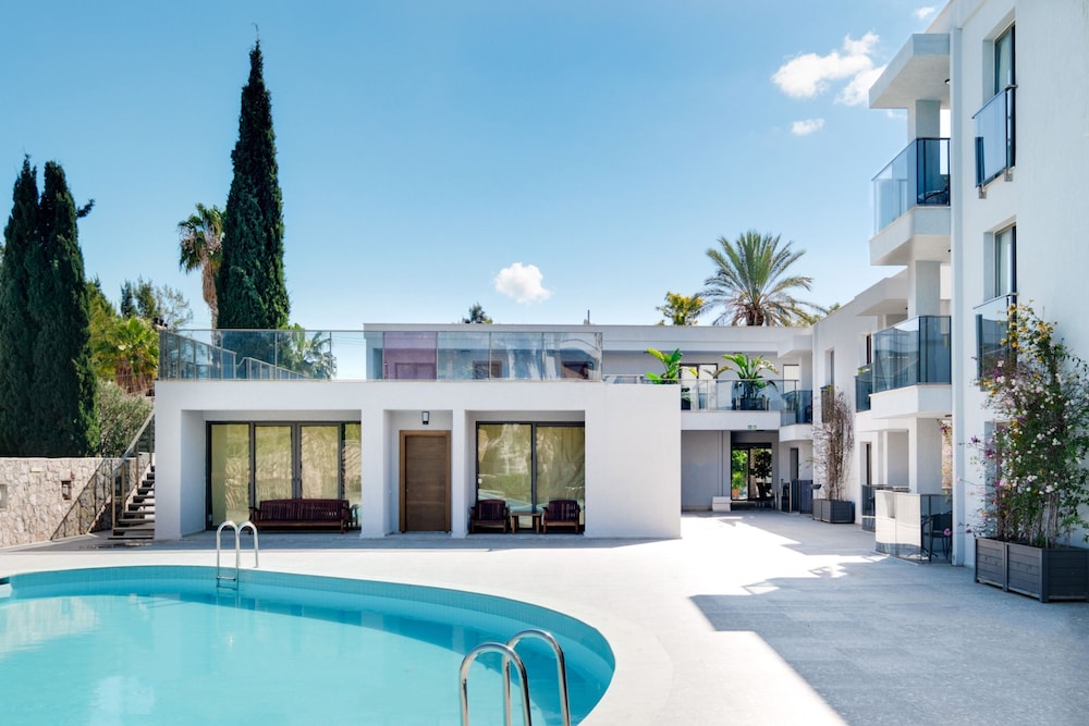 Flat With Shared Pool Near Beach in Bodrum view 5
