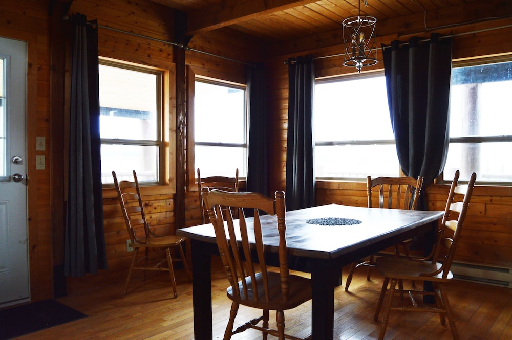 Meadow Lake Guest Ranch