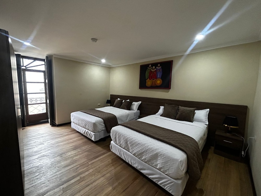 Melody Hotel