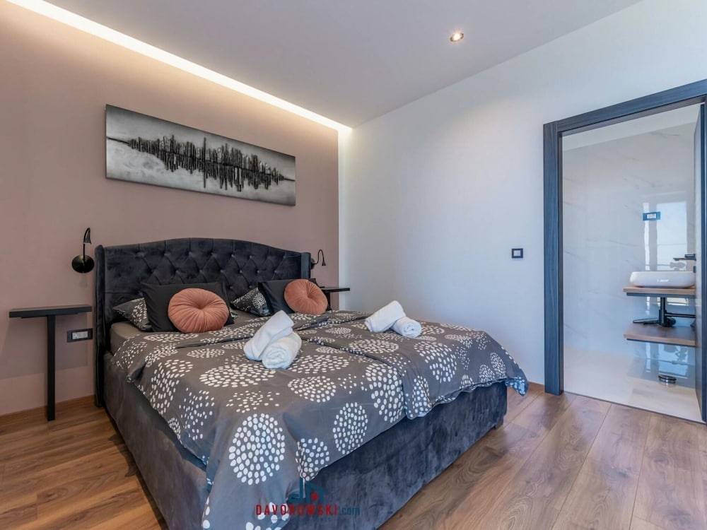 Ziganto Comfortable Holiday Residence view 5