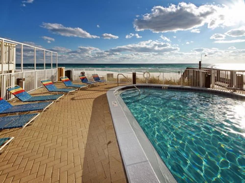Tropic Winds by Panhandle Getaways