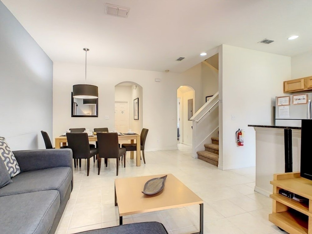 4br Home W Hottub In Regal Oaks Resort Near Disney 4 Bedroom Townhouse