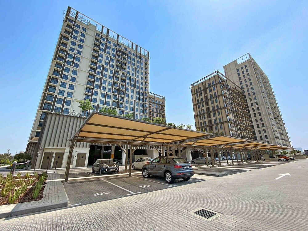 Silkhaus Collective, Dubai Hills
