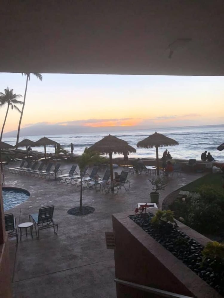 Royal Kahana Resort by rkmaui