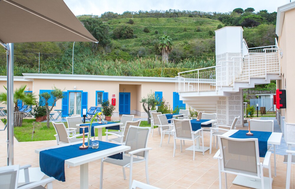 Galìa Luxury Resort view 4