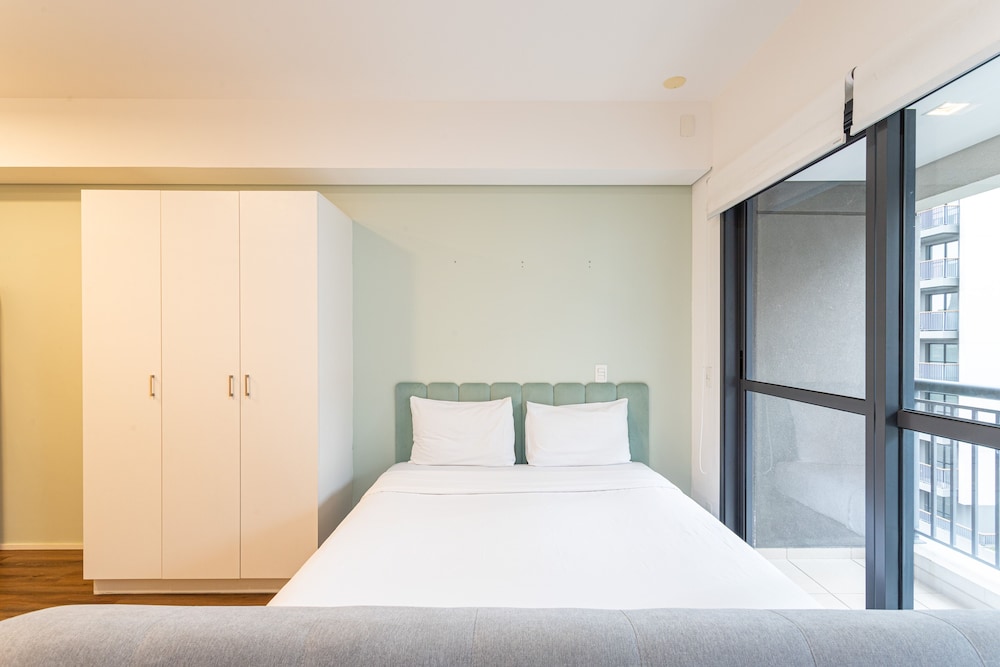 Setin Downtown Genebra by Viva - Apartamentos completos na Bela Vista com piscina