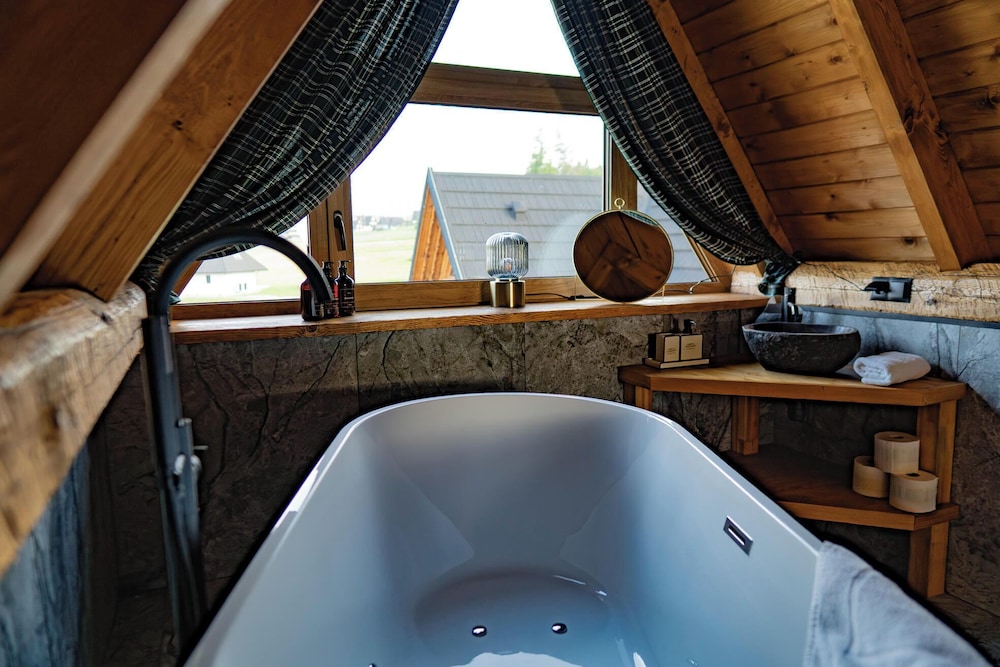 Osada Góralska Ostoja Pod Gubałówką z Jacuzzi