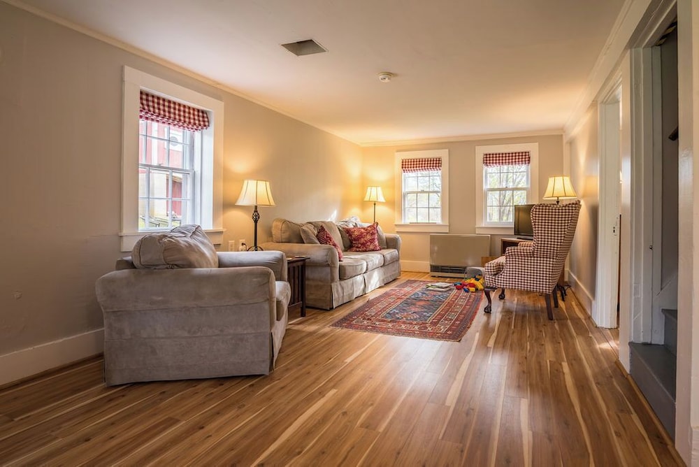 Inn at Valley Farms