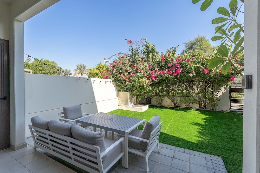 Elegant Villa Escape Perfect for Families