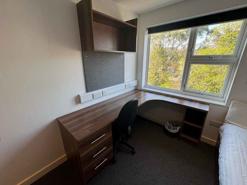 Double Room @ Derriford Stays by Pureserviced