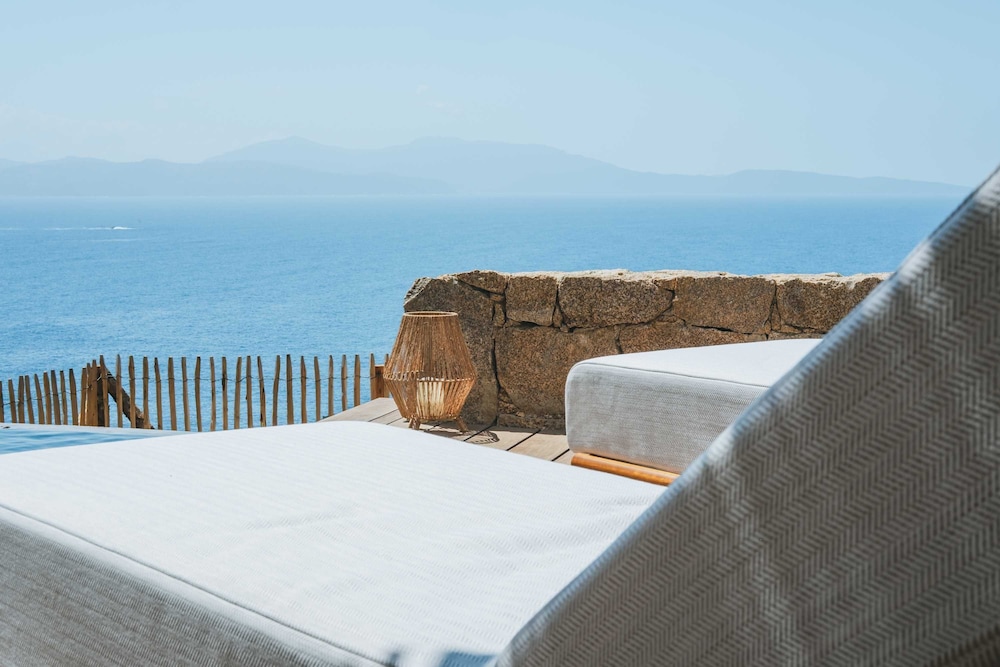 Luxury Villa Saleccia Beach Access Through the Maquis