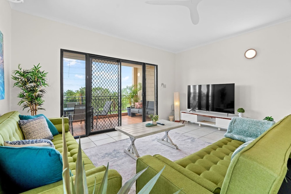 Zen Emerald Shore sea View - Balcony - Parking